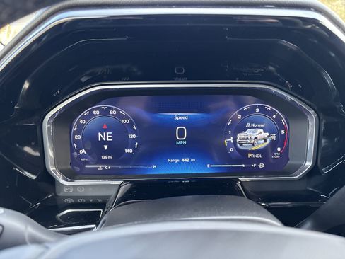 New 2026 Chevrolet Silverado 3500 LT w/ Convenience Package image 18