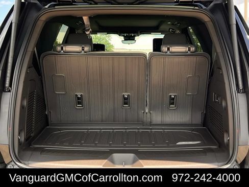 New 2026 GMC Yukon Elevation w/ Elevation Premium Package AWD/4WD image 24