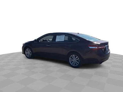 Used 2015 Toyota Avalon XLE image 5