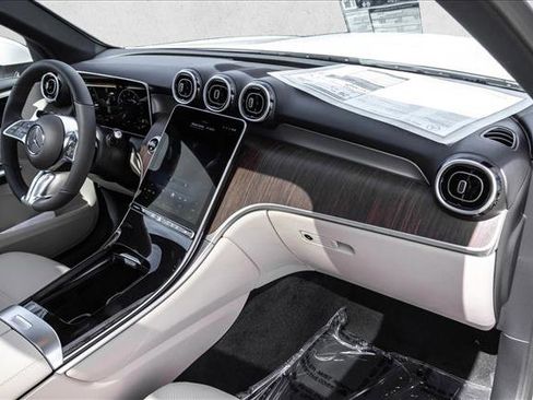 New 2026 Mercedes-Benz GLC 300 4MATIC image 23