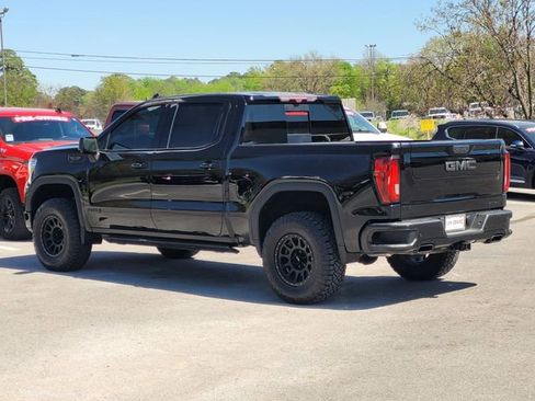 Used 2022 GMC Sierra 1500 AT4 w/ AT4 Premium Package AWD/4WD image 7
