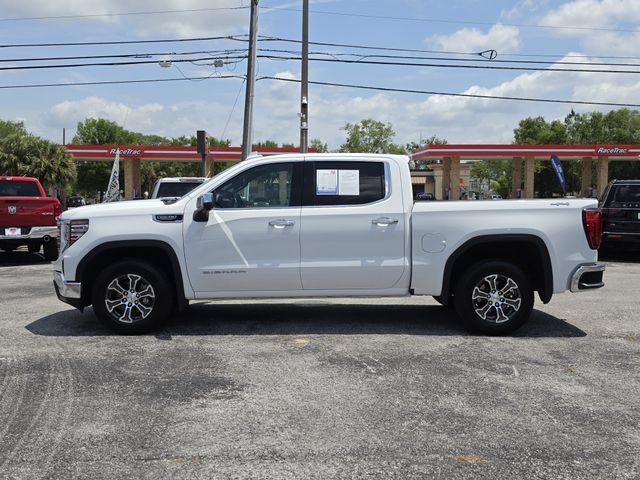 Used 2025 GMC Sierra 1500 SLT AWD/4WD image 3