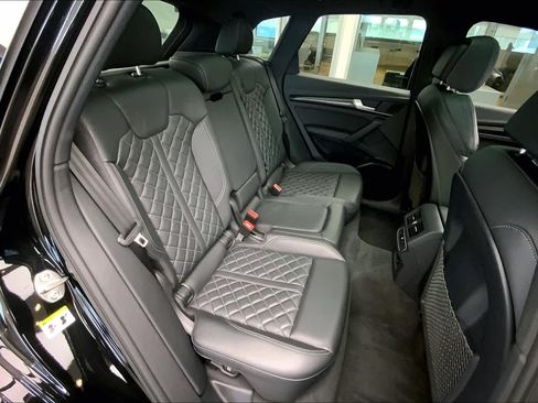 Used 2023 Audi SQ5 Premium Plus w/ Premium Plus Package AWD/4WD image 19