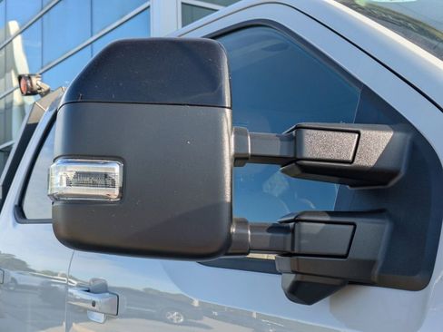 New 2026 Ford F250 Lariat w/ Black Appearance Package AWD/4WD image 11