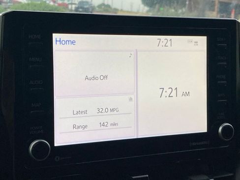Used 2022 Toyota Corolla SE FWD image 17