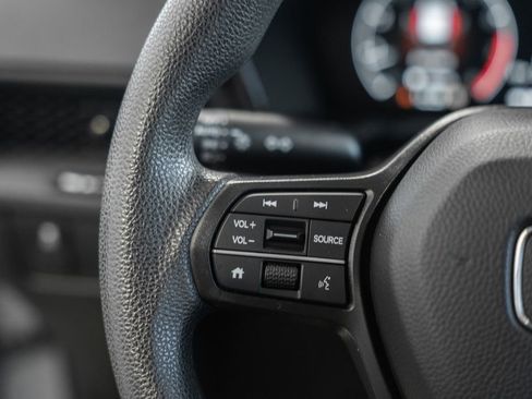 Used 2024 Honda CR-V LX image 26