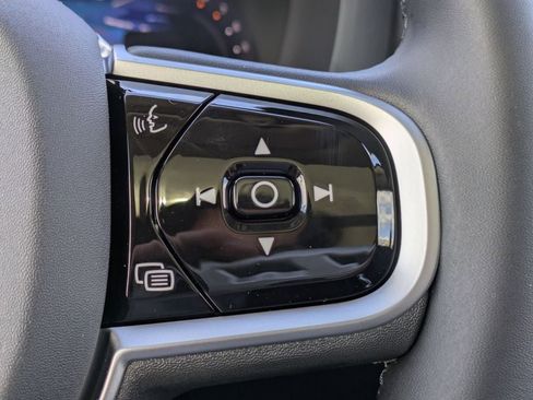 New 2026 Volvo XC60 B5 Plus w/ Protection Package Premier image 36