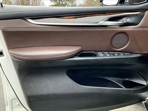 Used 2018 BMW X5 sDrive35i image 25