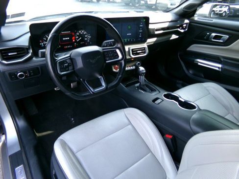 Used 2024 Ford Mustang Premium RWD image 15
