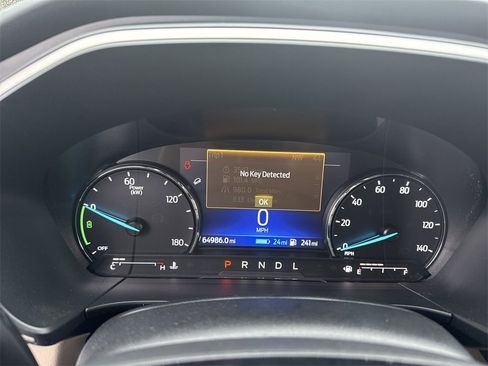 Used 2021 Ford Escape SEL w/ Class II Trailer Tow Package image 26