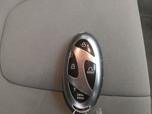 Used 2024 Hyundai Elantra SEL image 32