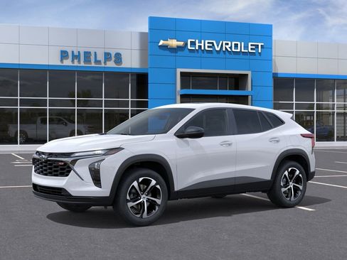 New 2026 Chevrolet Trax RS FWD image 3