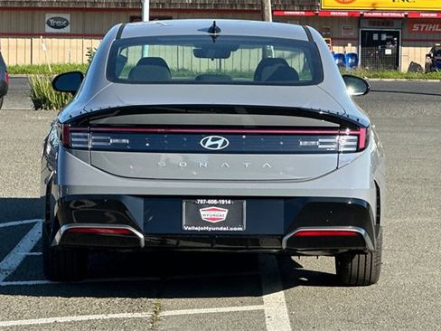 New 2026 Hyundai Sonata SEL image 7