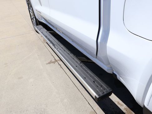 New 2026 GMC Sierra 1500 Denali Ultimate AWD/4WD image 10