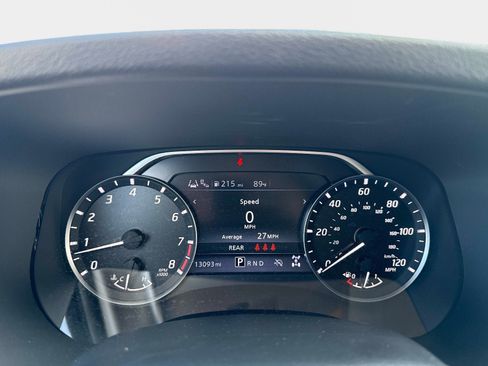 Certified 2023 Nissan Frontier SV w/ Technology Package AWD/4WD image 16