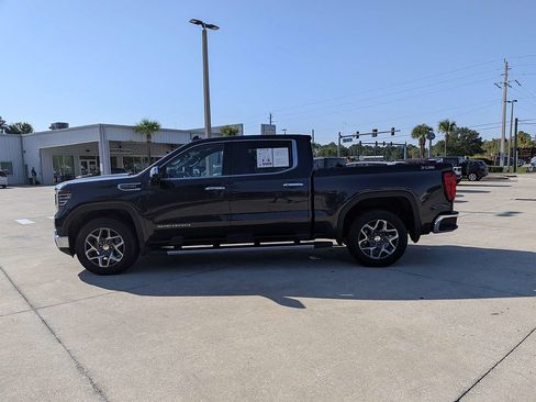 Used 2023 GMC Sierra 1500 SLT w/ SLT Premium Package AWD/4WD image 6