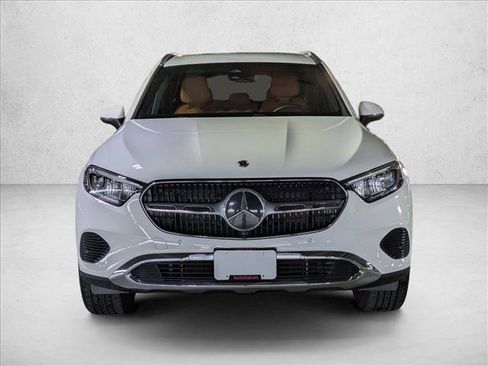 Certified 2025 Mercedes-Benz GLC 300 image 2