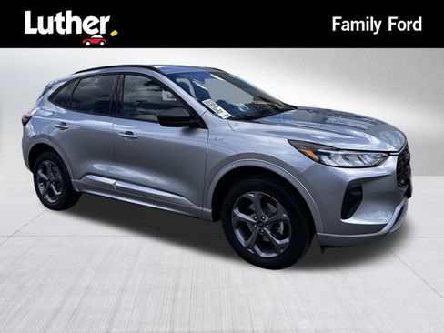 Certified 2024 Ford Escape ST-Line w/ Tech Pack #1 AWD/4WD image 1