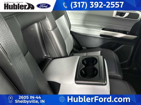 Used 2022 Ford Explorer XLT w/ Equipment Group 202A AWD/4WD image 28