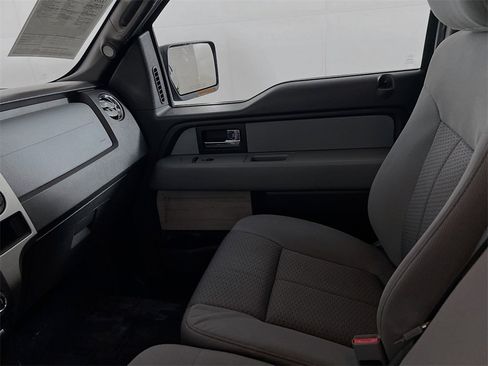 Used 2014 Ford F150 XLT w/ Equipment Group 301A Mid image 17