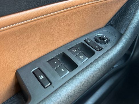 Used 2015 Hyundai Sonata Limited w/ Option Group 05 FWD image 20
