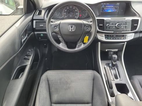 Used 2014 Honda Accord Sport image 9