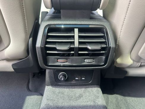 New 2025 Audi Q3 2.0T Premium w/ Convenience Package image 27