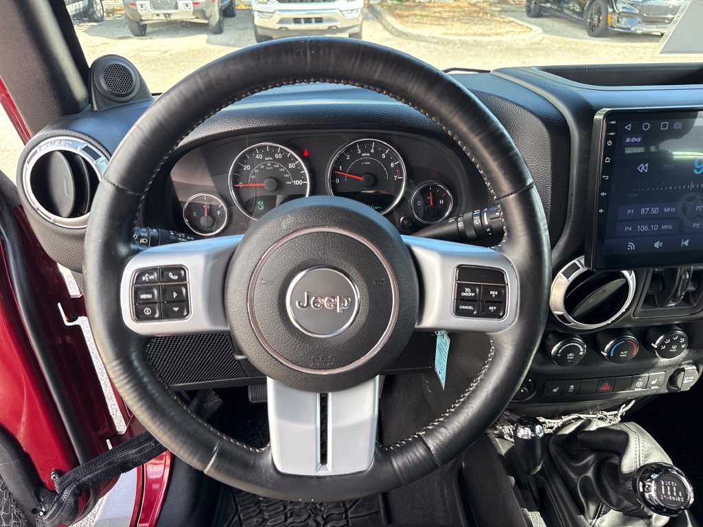 Used 2013 Jeep Wrangler Unlimited Sport AWD/4WD image 14