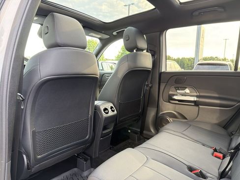 Certified 2026 Mercedes-Benz GLB 250 4MATIC image 18