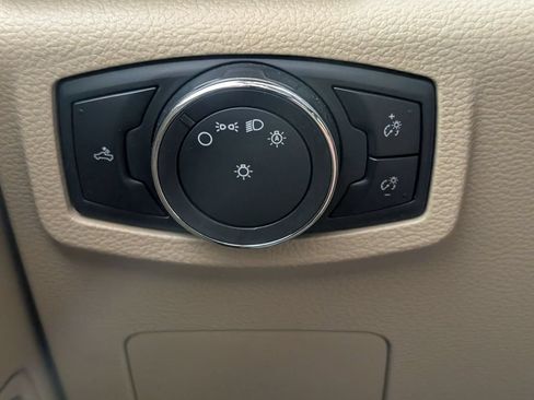 Used 2019 Ford F250 XLT AWD/4WD image 14