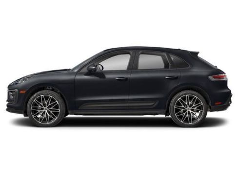 Certified 2025 Porsche Macan Turbo image 3