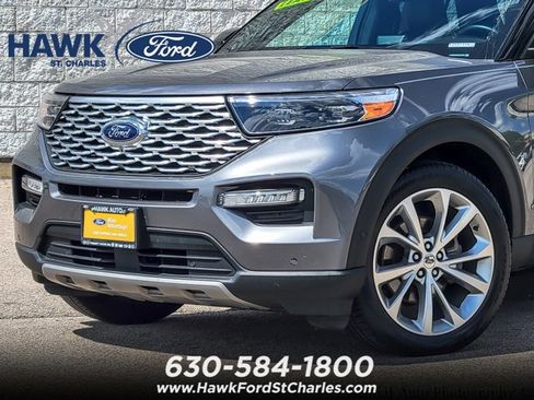Certified 2021 Ford Explorer Platinum w/ Equipment Group 601A AWD/4WD image 2