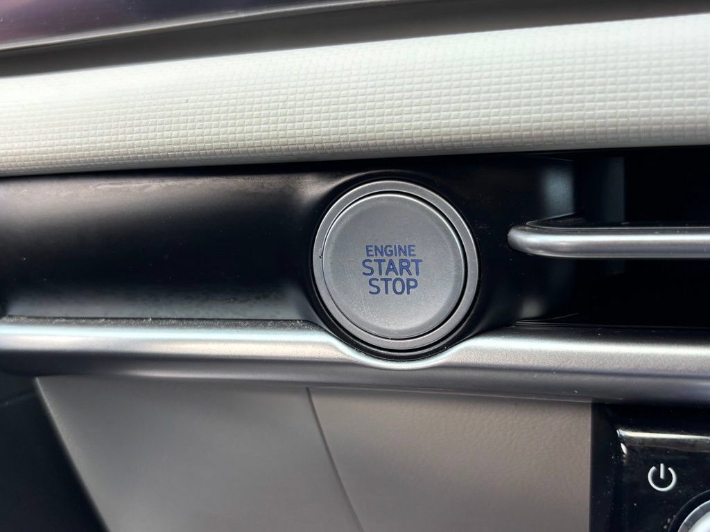 Used 2025 Hyundai Tucson SEL FWD image 18