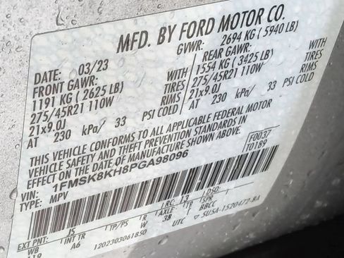 Used 2023 Ford Explorer ST-Line AWD/4WD image 12