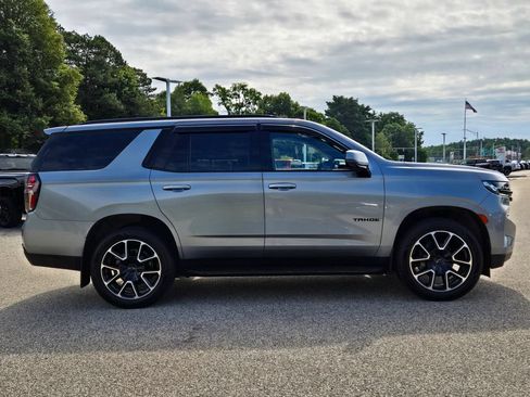 Used 2024 Chevrolet Tahoe RST w/ Luxury Package AWD/4WD image 7