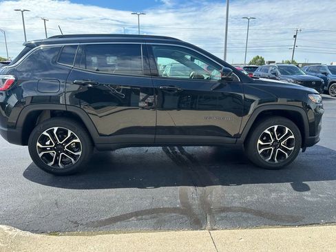 Used 2022 Jeep Compass Limited AWD/4WD image 6