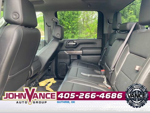 Used 2020 Chevrolet Silverado 2500 LTZ w/ Z71 Off-Road Package image 4