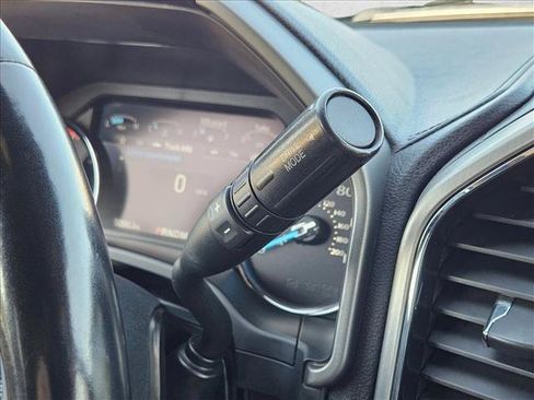 Used 2022 Ford F250 Platinum AWD/4WD image 11