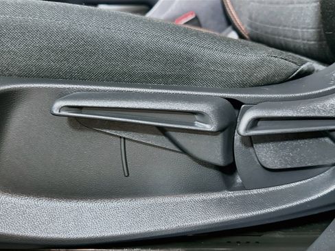 Used 2026 Honda HR-V Sport image 18