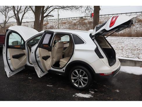 Used 2015 Lincoln MKC AWD w/ Equipment Group 101A Select image 16