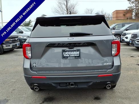 Used 2022 Ford Explorer ST-Line w/ Class IV Trailer Tow Package image 5