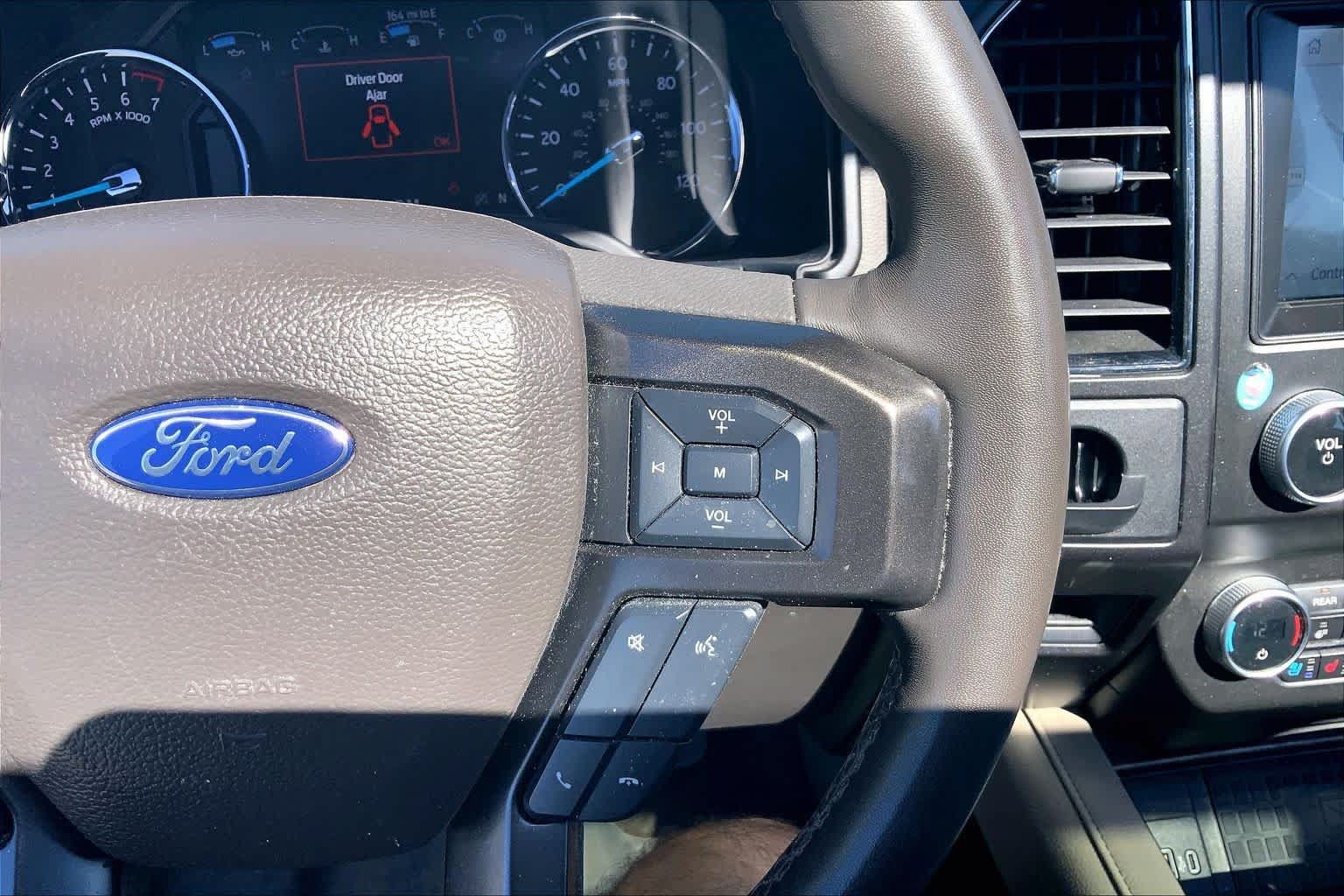 Used 2021 Ford Expedition Limited AWD/4WD image 25