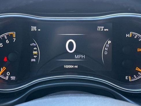 Used 2021 Jeep Grand Cherokee Limited w/ Luxury Group II image 21