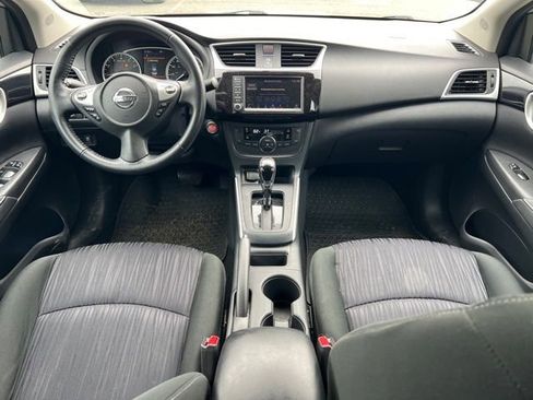 Used 2019 Nissan Sentra SV image 13