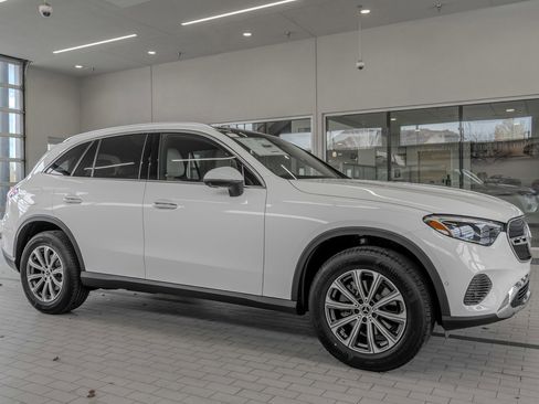 New 2026 Mercedes-Benz GLC 300 4MATIC image 12