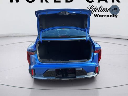 New 2025 Kia K4 GT-Line w/ GT-Line Sunroof Package image 9