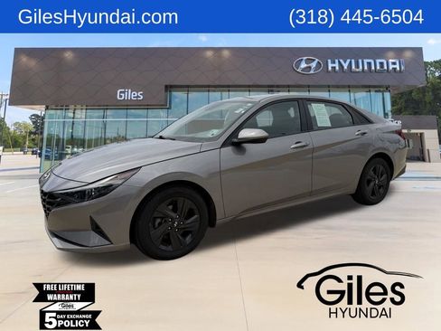 Used 2021 Hyundai Elantra SEL w/ Cargo Package FWD image 1