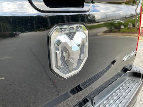 Used 2022 RAM 1500 Big Horn AWD/4WD image 59