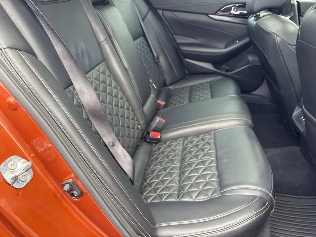 Used 2021 Nissan Maxima Platinum w/ Sport Mat Group FWD image 23
