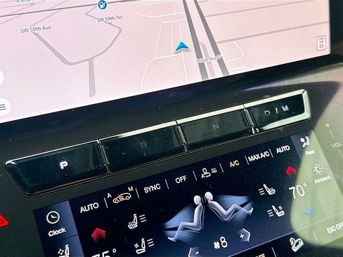 Used 2023 Maserati Grecale Modena image 18